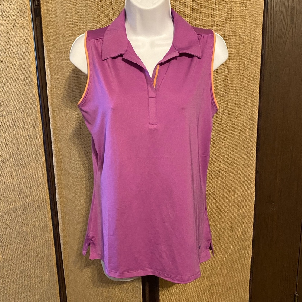 Callaway women’s golf shirt.